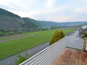 Cozy Apartment in Neumagen Dhron near Lake Mosel with Garden